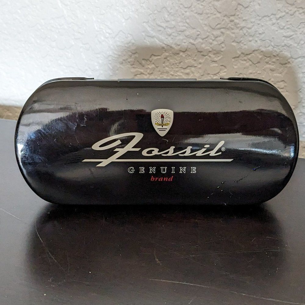 EMPTY Fossil Watch Tin - 1994 - Not Just Another Face in the Crowd